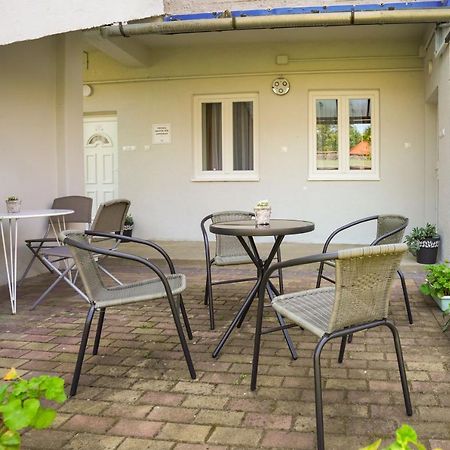 Piroska Bartok Teri Apartman 01 Eger Exterior photo