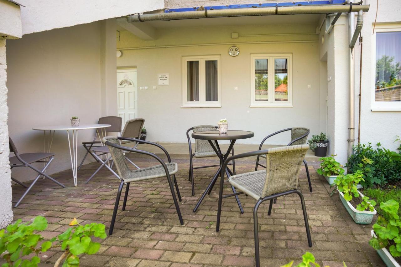 Piroska Bartok Teri Apartman 01 Eger Exterior photo
